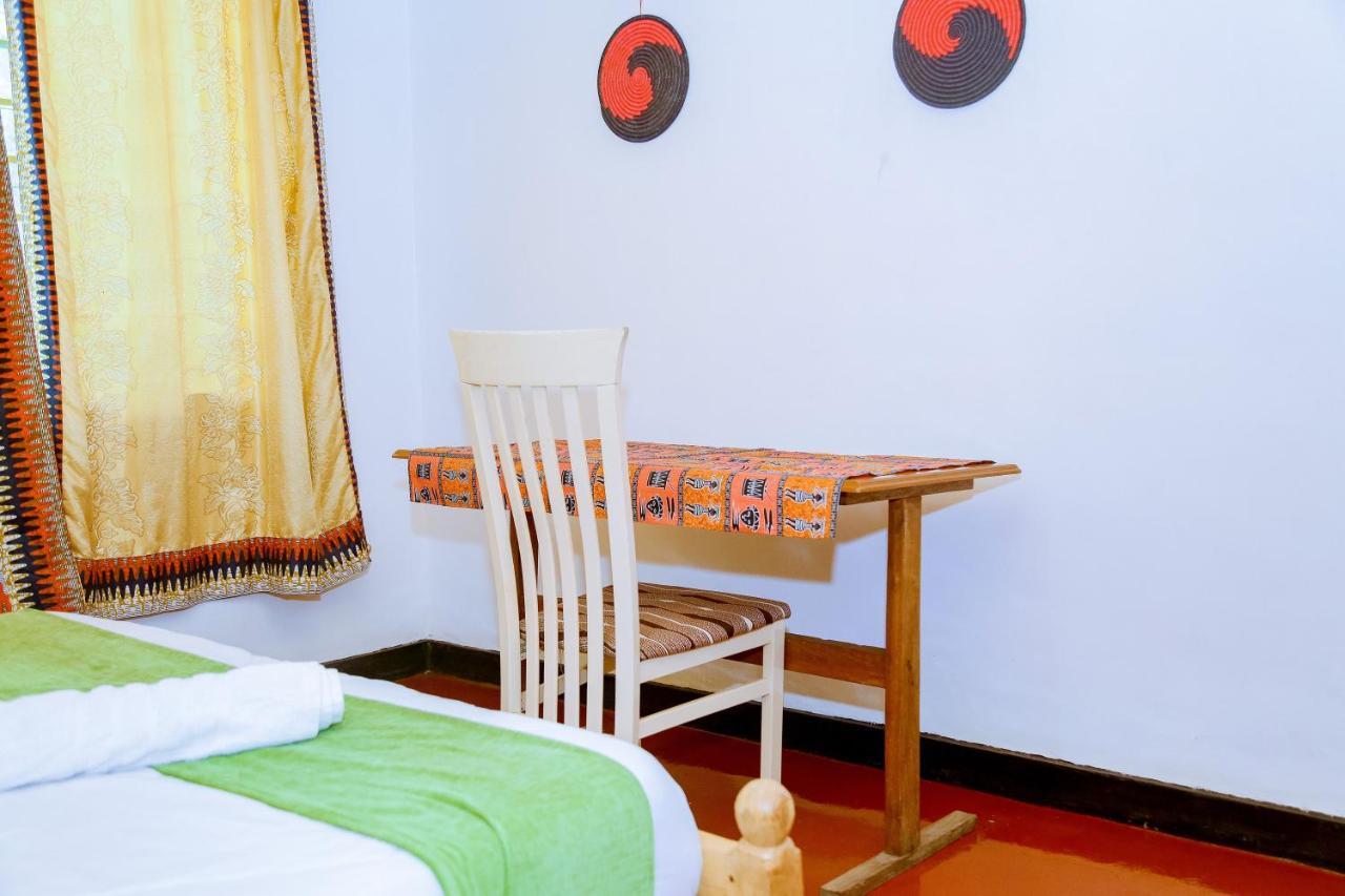 Inzozi Africa House B&B-Kimihurura Кигали Екстериор снимка