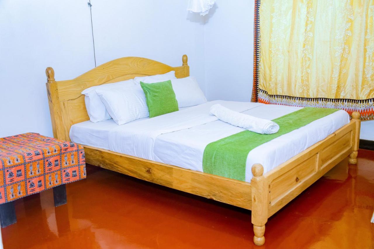 Inzozi Africa House B&B-Kimihurura Кигали Екстериор снимка
