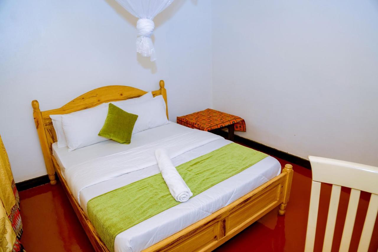 Inzozi Africa House B&B-Kimihurura Кигали Екстериор снимка
