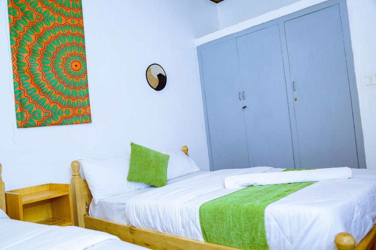 Inzozi Africa House B&B-Kimihurura Кигали Екстериор снимка