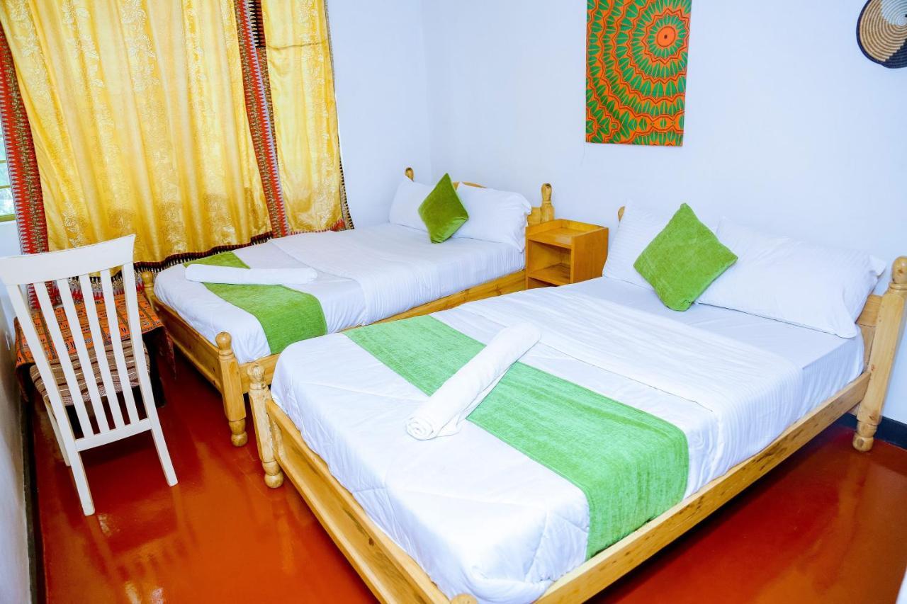 Inzozi Africa House B&B-Kimihurura Кигали Екстериор снимка
