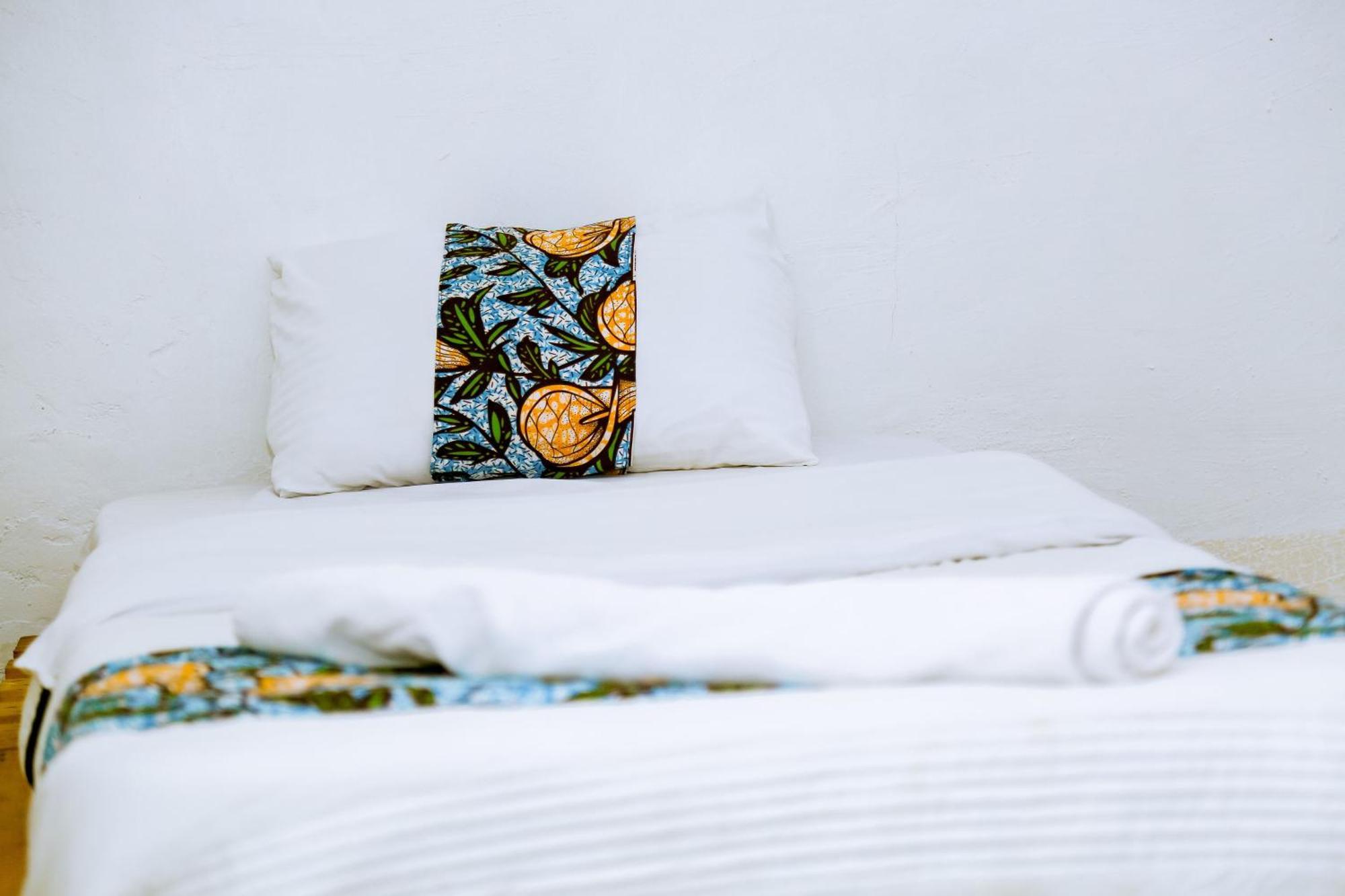 Inzozi Africa House B&B-Kimihurura Кигали Екстериор снимка