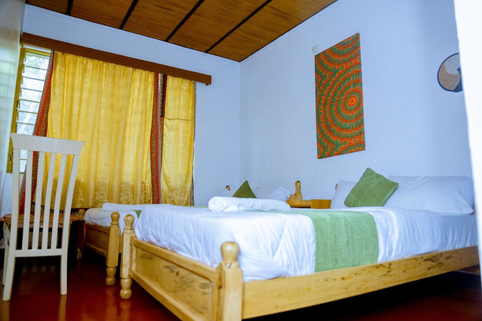 Inzozi Africa House B&B-Kimihurura Кигали Екстериор снимка
